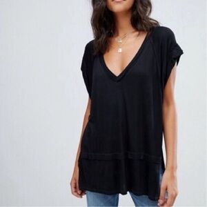 Free People We The Free Voyage Tee in Black oversized size XS
